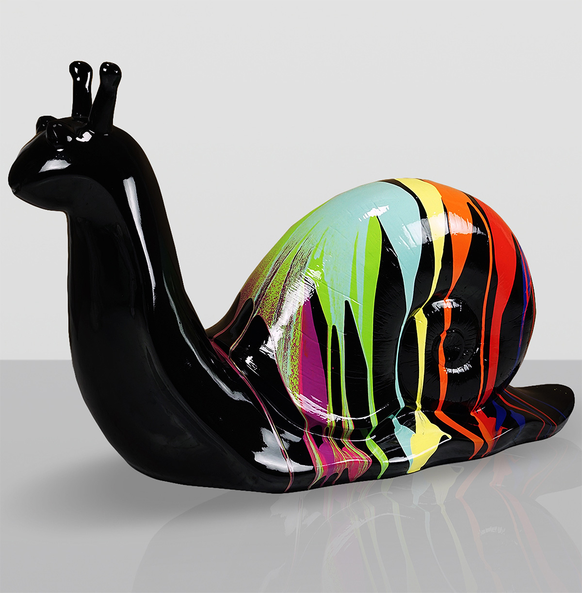 Decorative Figure Large Snail - Trash 1 Decorative Figure Large Snail - Trash